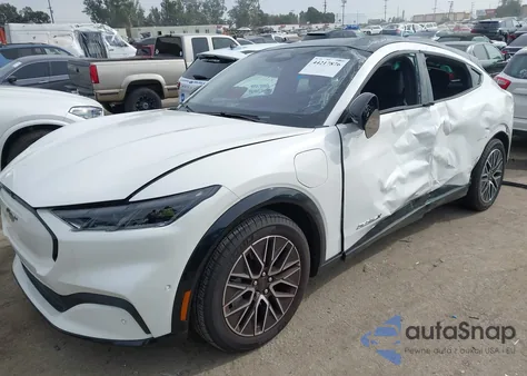 2024 Ford Mustang Mach-E Premium z USA, uszkodzony, nr VIN 3FMTK3SUXRMA46630